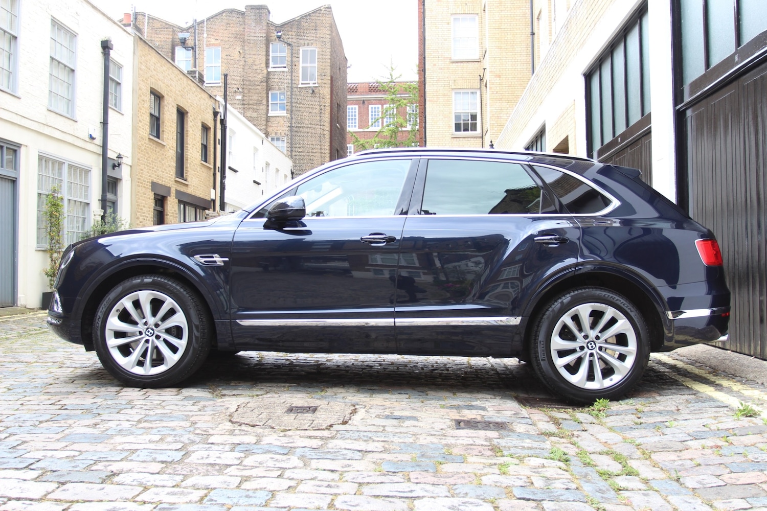 Used Bentley Bentayga 2017 for sale - 77589733: Photo 19