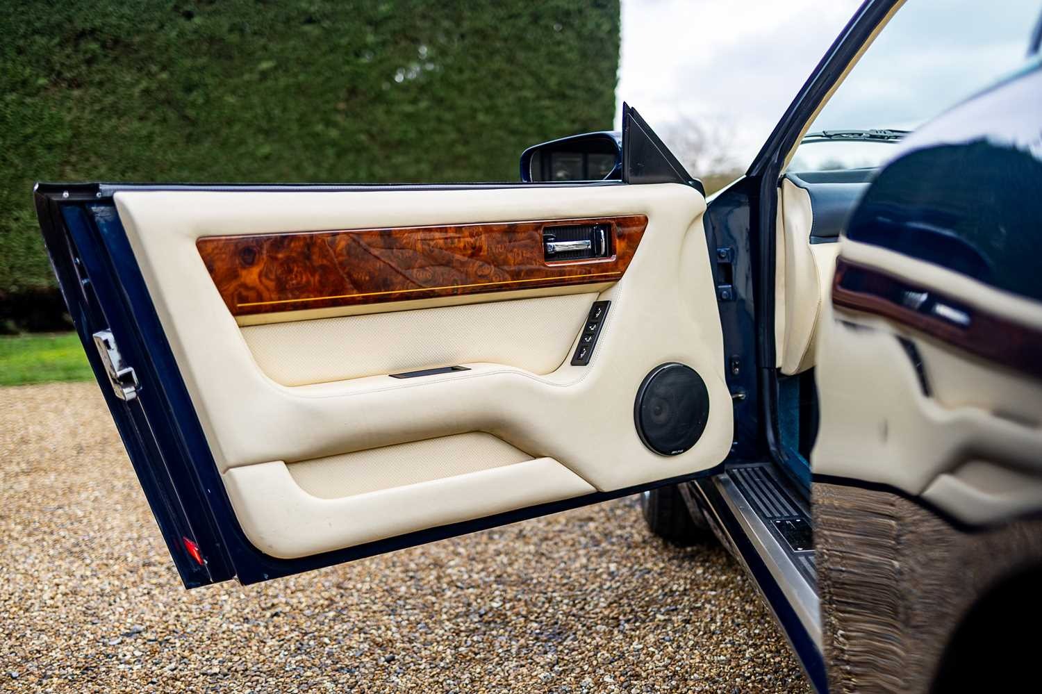 Used Aston Martin Virage 1997 for sale - 77603493: Photo 43