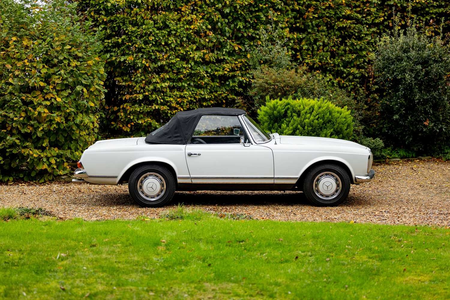 Used Mercedes-Benz 280 SL 1968 for sale - 76544685: Photo 16