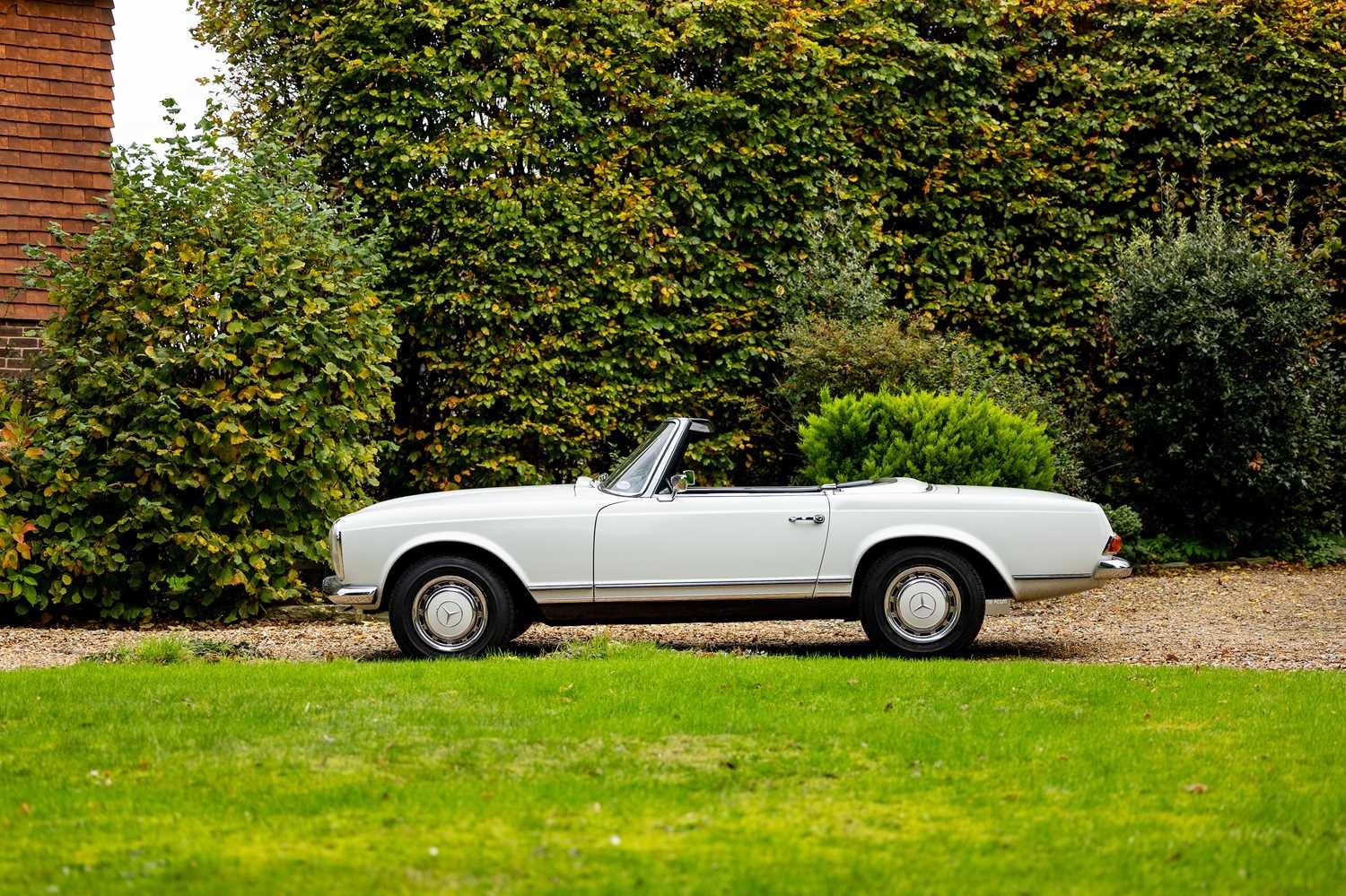 Used Mercedes-Benz 280 SL 1968 for sale - 76544685: Photo 24