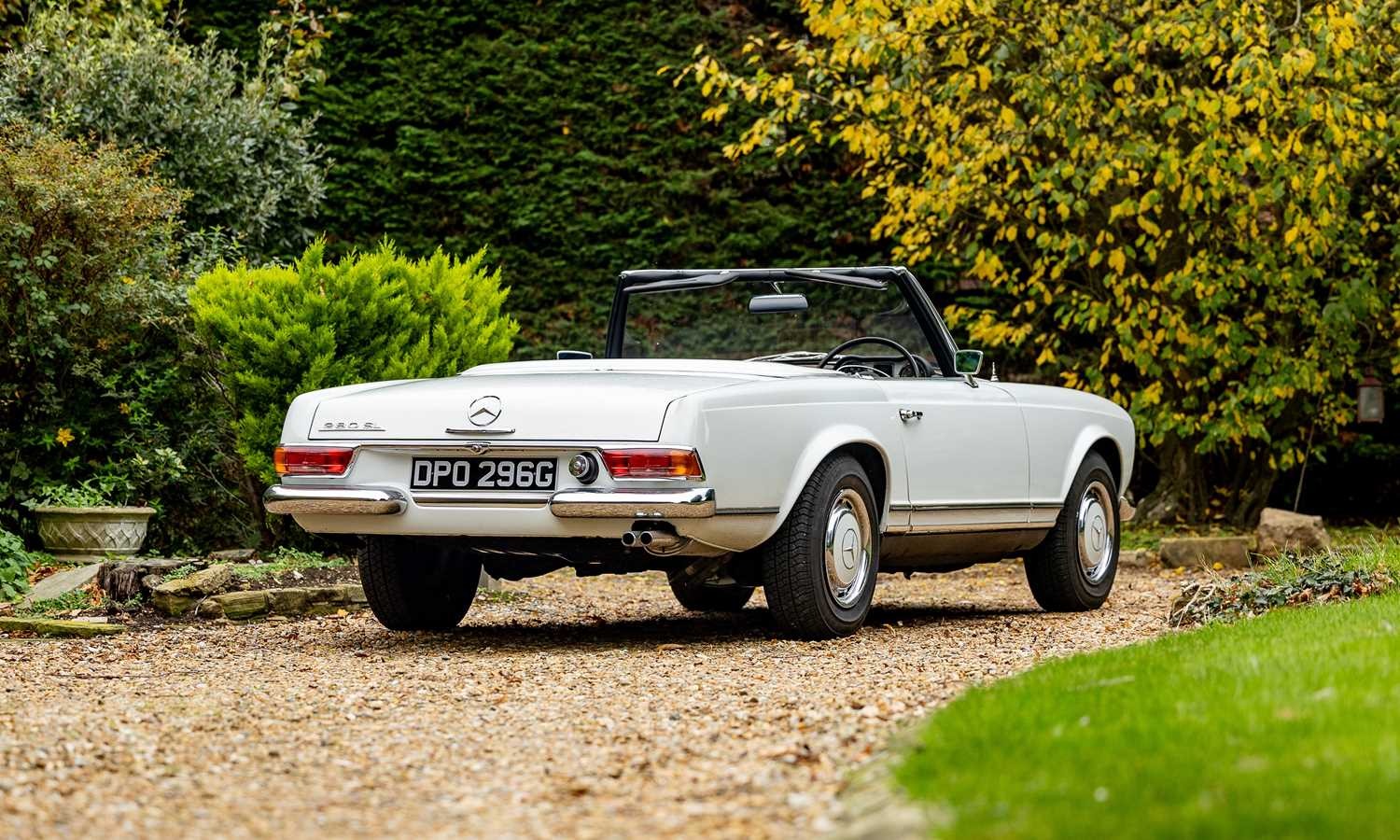 Used Mercedes-Benz 280 SL 1968 for sale - 76544685: Photo 3