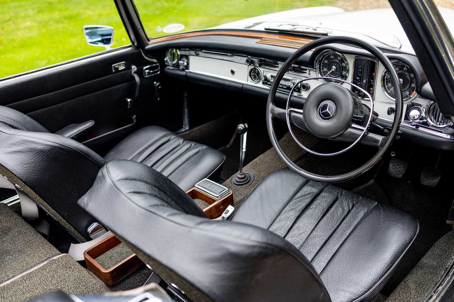 Used Mercedes-Benz 280 SL 1968 for sale - 76544685: Photo 36