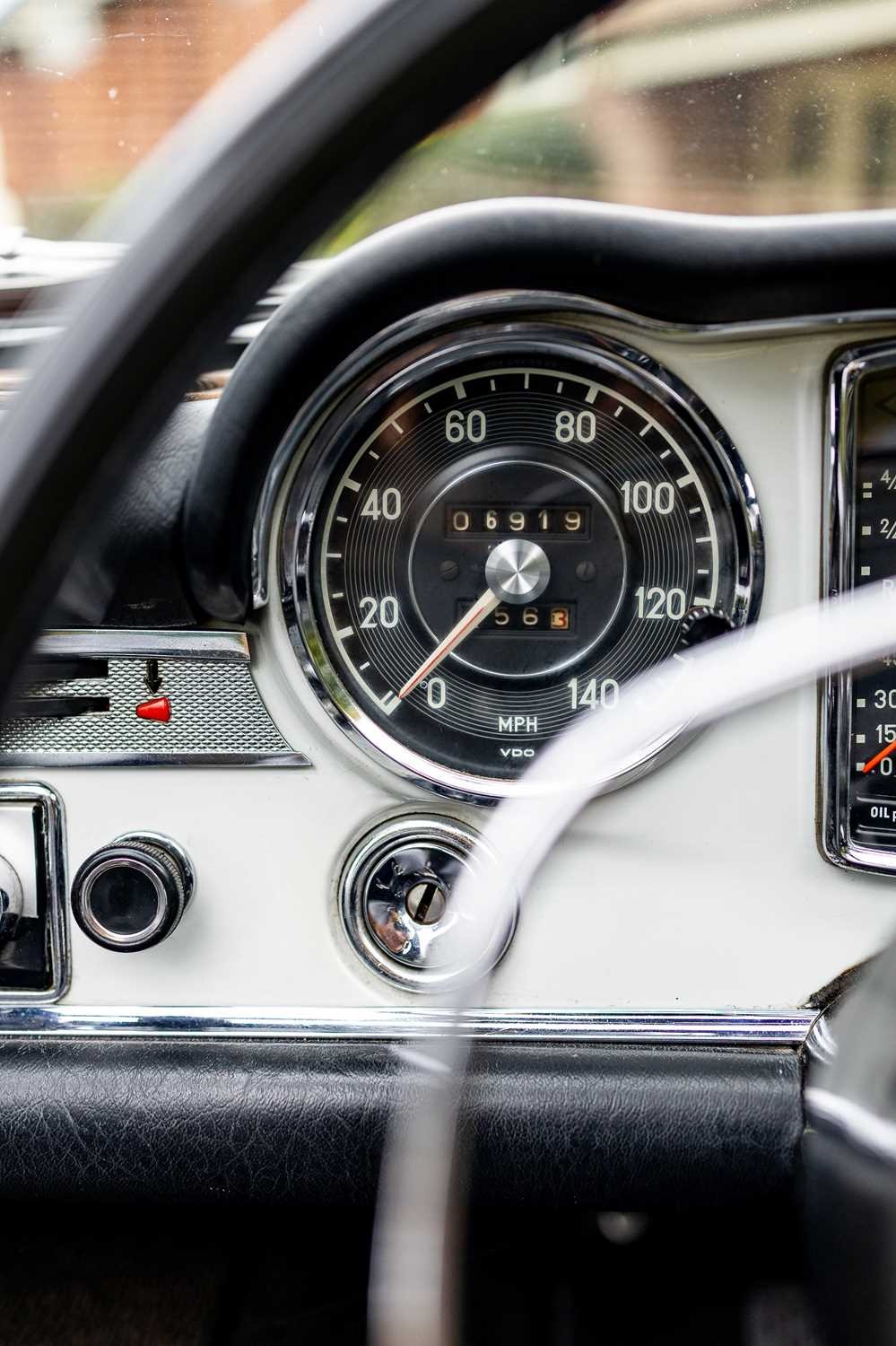 Used Mercedes-Benz 280 SL 1968 for sale - 76544685: Photo 46