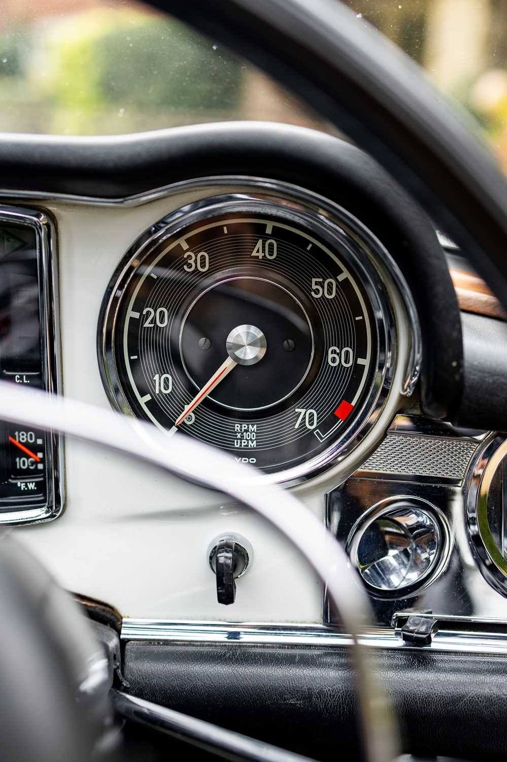 Used Mercedes-Benz 280 SL 1968 for sale - 76544685: Photo 47
