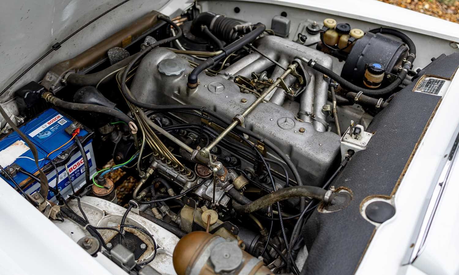 Used Mercedes-Benz 280 SL 1968 for sale - 76544685: Photo 5