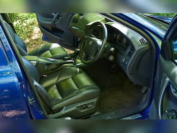 Used Volvo V70 2006 for sale - 78408849: Photo