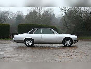 Used Jaguar XJ 1976 for sale - 77459813: Photo