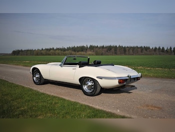 Used Jaguar E-Type 1972 for sale - 79043408: Photo