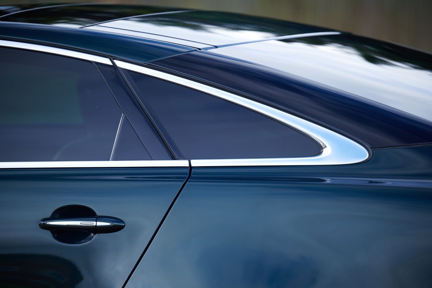 Used Jaguar XK 2010 for sale - 77542545: Photo 28