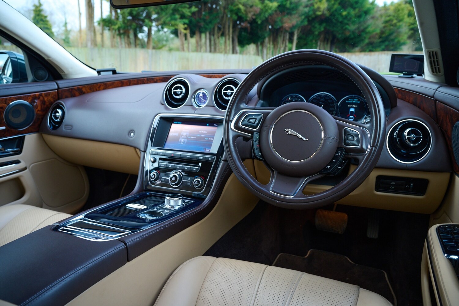 Used Jaguar XK 2010 for sale - 77542545: Photo 60