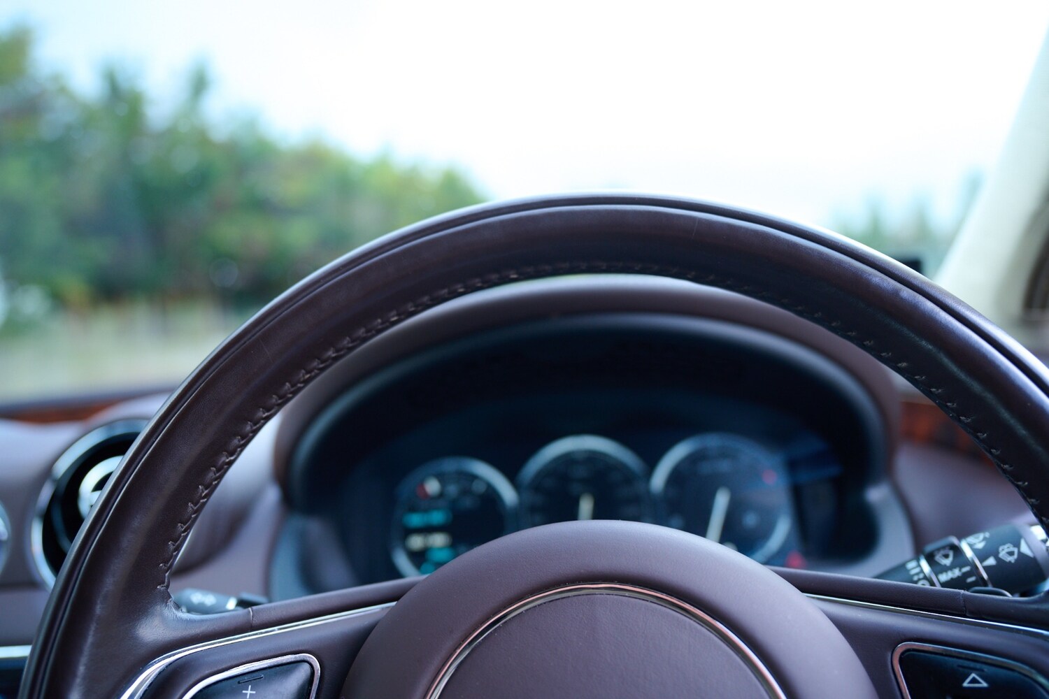 Used Jaguar XK 2010 for sale - 77542545: Photo 65