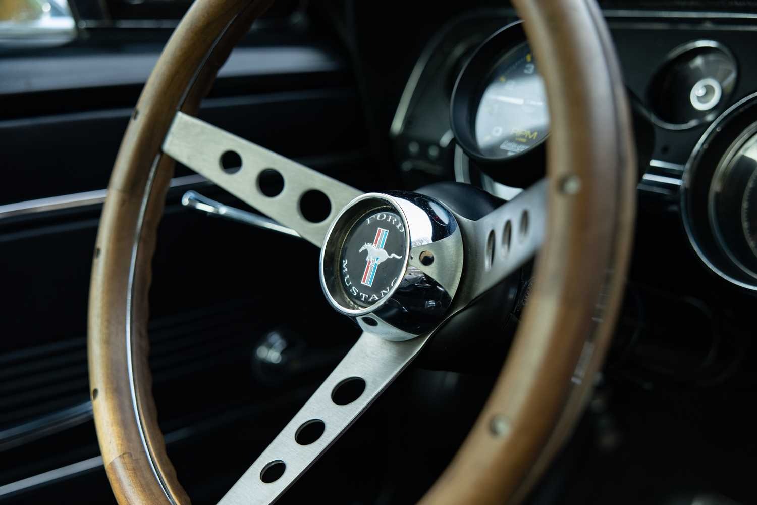 Used Ford Mustang 2015 for sale - 76544355: Photo 24