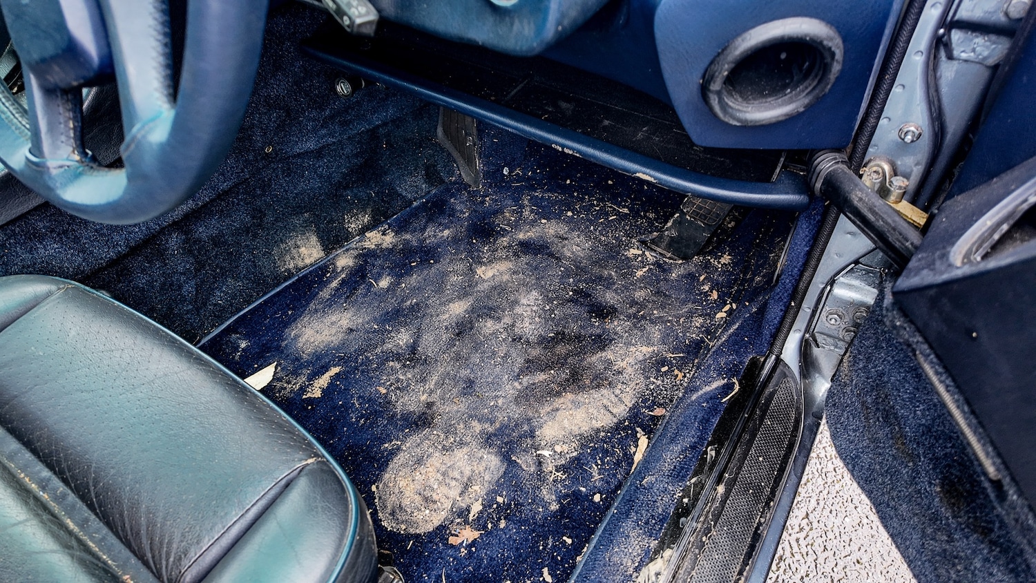 Used Porsche 928 1984 for sale - 77601996: Photo 39