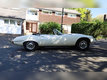 Used Jaguar E-Type 1972 for sale - 78410342: Photo