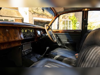 Used Jaguar Mark II 1966 for sale - 78352733: Photo