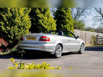 Used Volvo C70 2001 for sale - 78268507: Photo