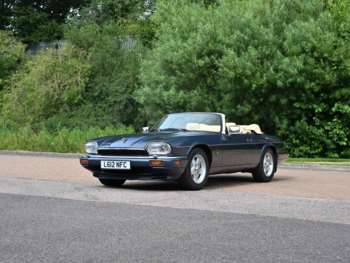 1994 (L) - V12 Convertible 2-Door