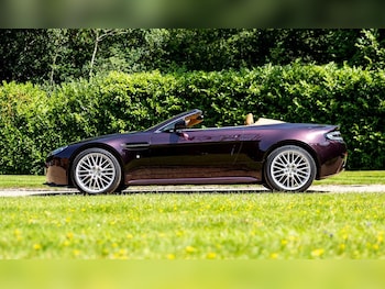 Used Aston Martin Vantage undefined for sale - 79056111: Photo