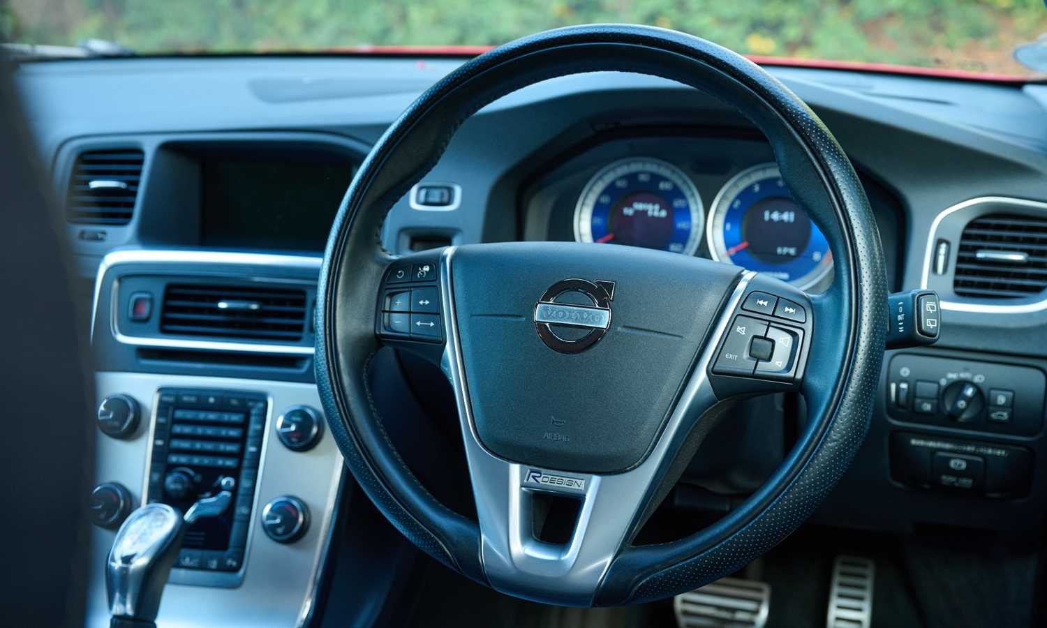 Used Volvo V60 2025 for sale - 76556697: Photo 5