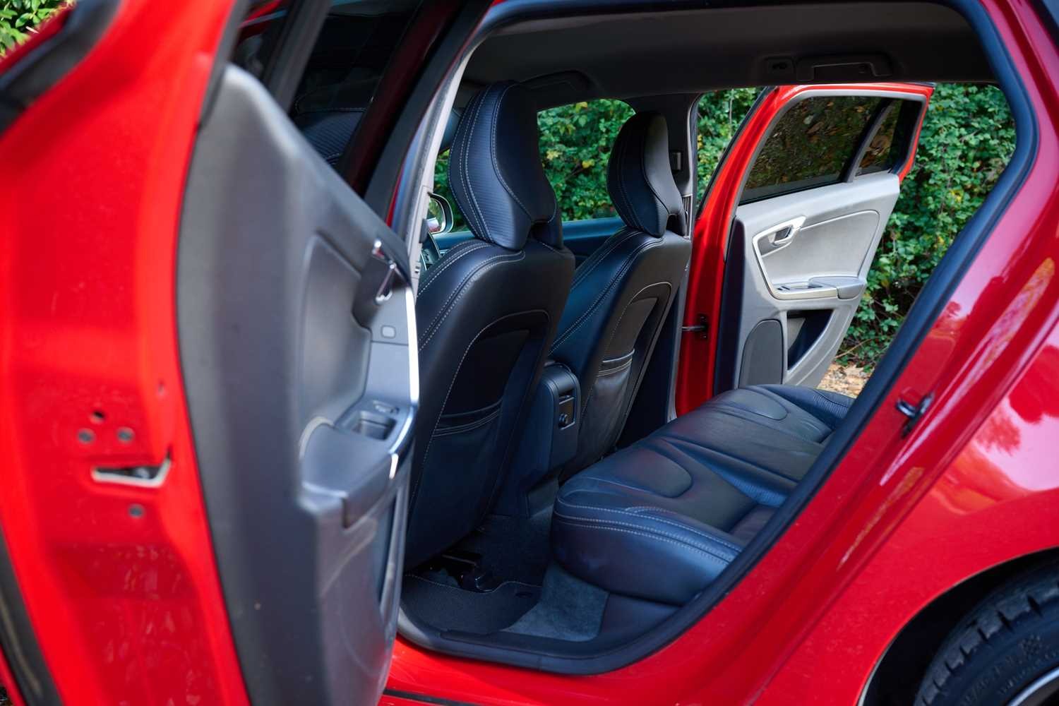 Used Volvo V60 2025 for sale - 76556697: Photo 61