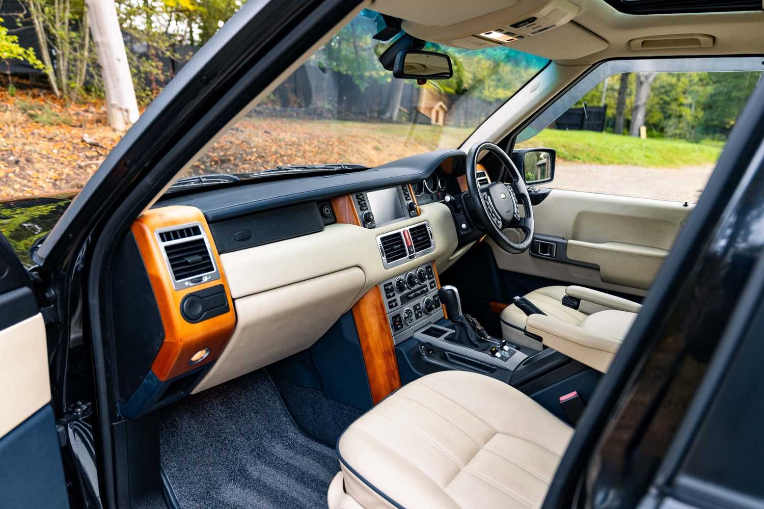 Used Land Rover Range Rover 2025 for sale - 76391414: Photo 16