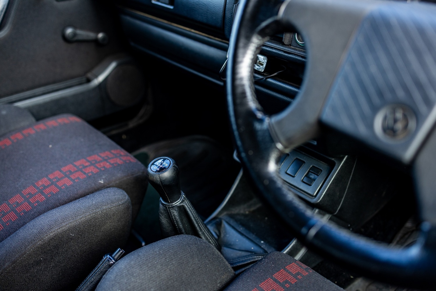 Used Volkswagen Golf 1993 for sale - 76412447: Photo 34