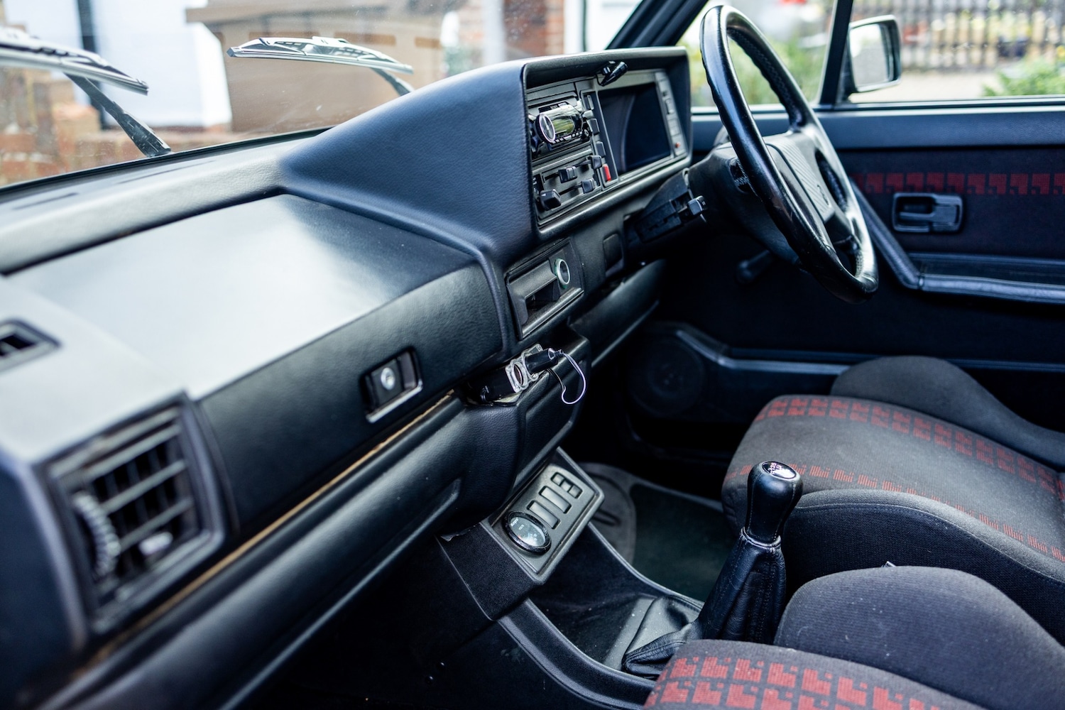 Used Volkswagen Golf 1993 for sale - 76412447: Photo 37