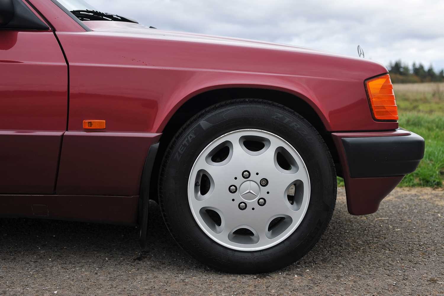 Used Mercedes-Benz 190 1993 for sale - 76565094: Photo 12