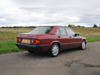 Used Mercedes-Benz 190 1993 for sale - 76565094: Photo