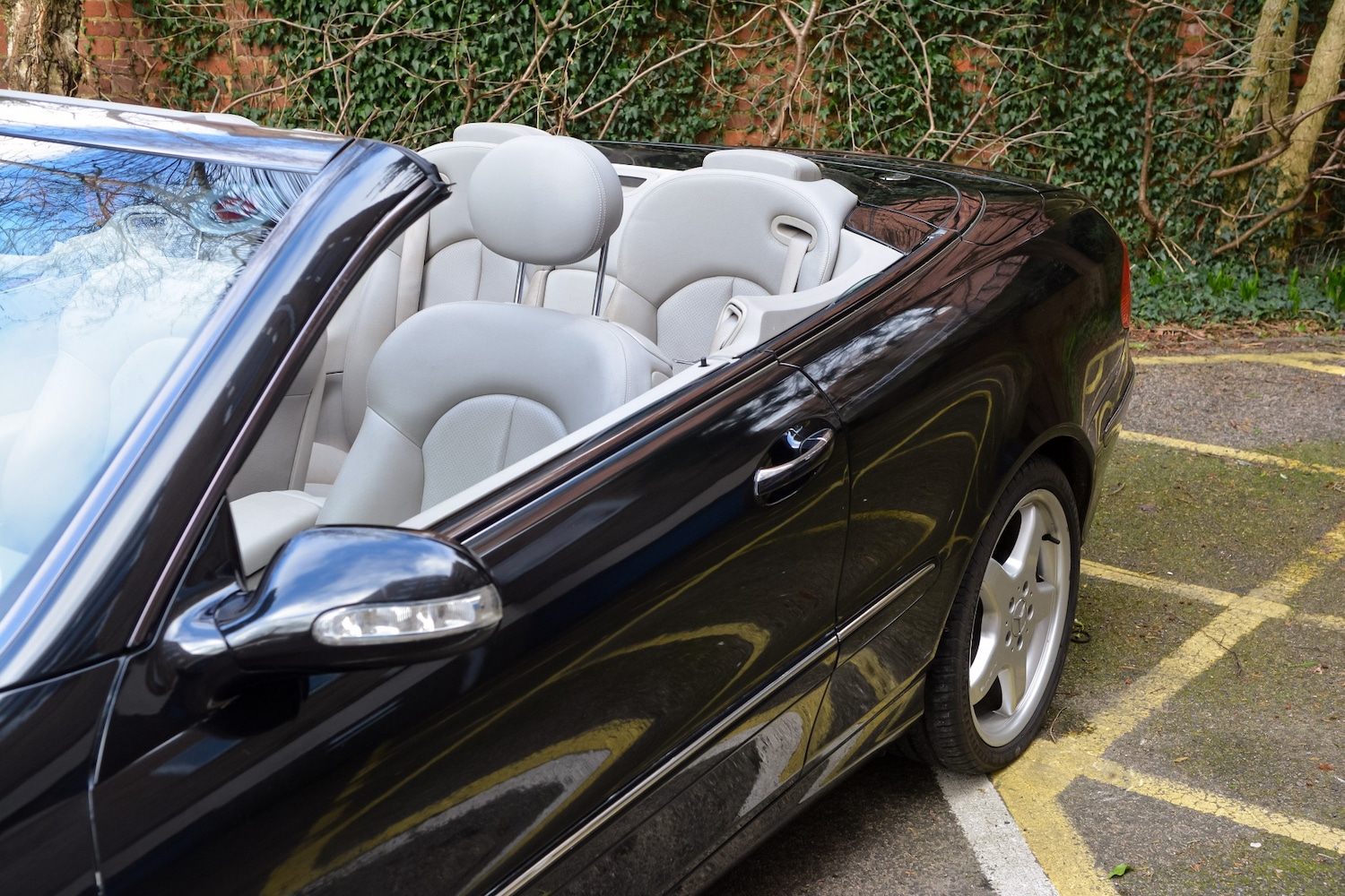 Used Mercedes-Benz CLK 2004 for sale - 77578985: Photo 24