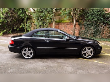 Used Mercedes-Benz CLK 2004 for sale - 77578985: Photo