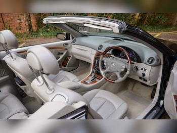 Used Mercedes-Benz CLK 2004 for sale - 77578985: Photo