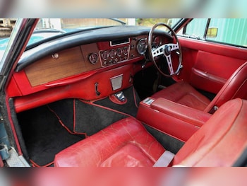 Used Jensen CV8 1965 for sale - 75691756: Photo