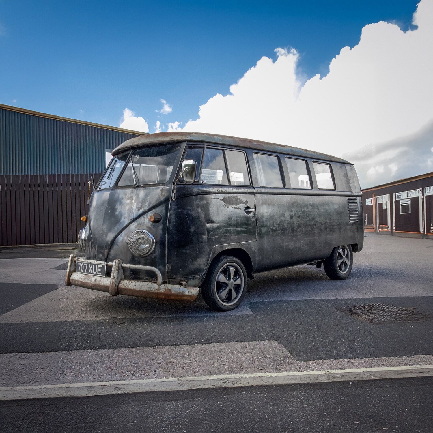 Used Volkswagen Campervan 1971 for sale - 77460335: Photo 9