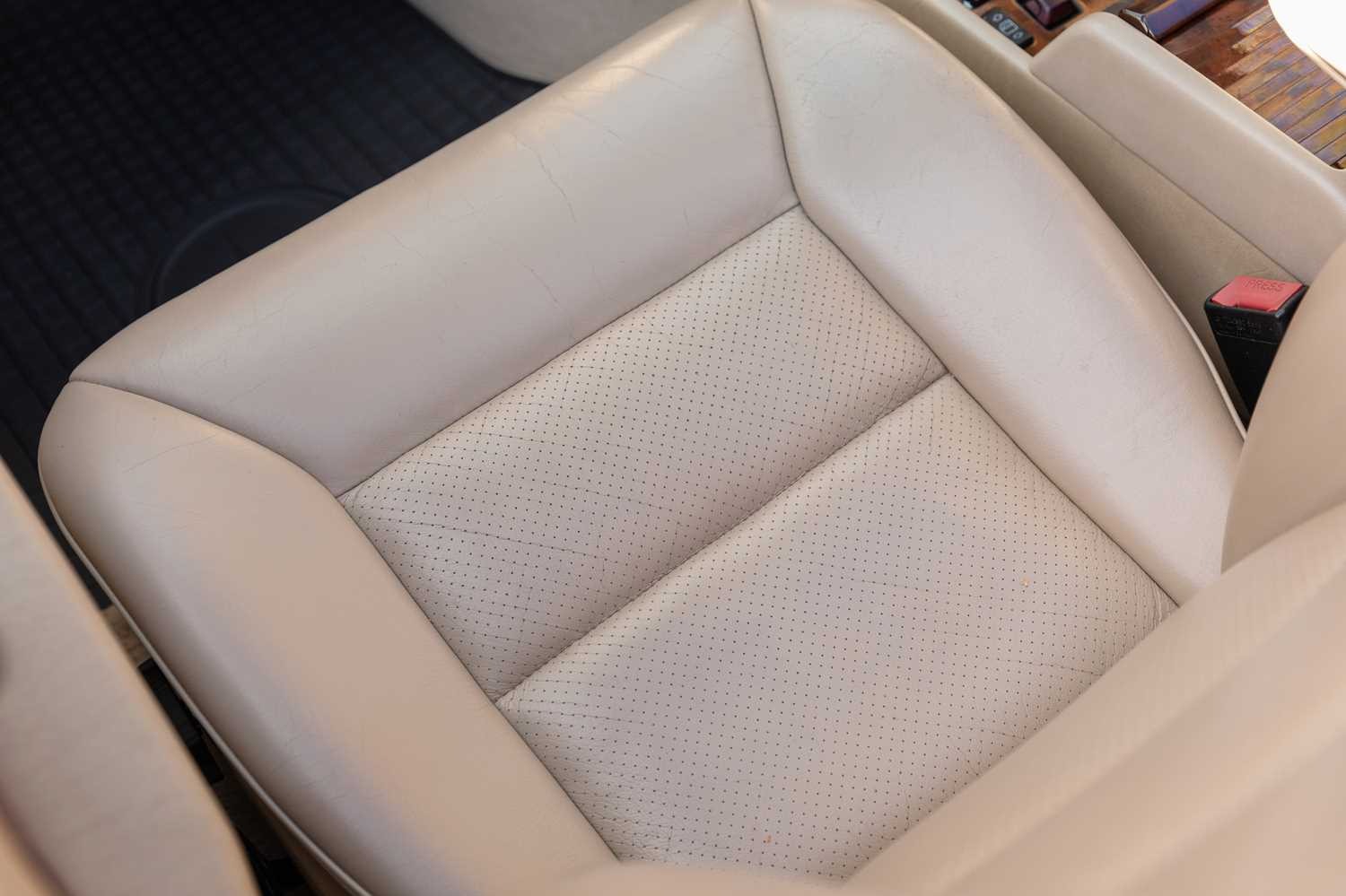 Used Mercedes-Benz E Class 1994 for sale - 76391818: Photo 14