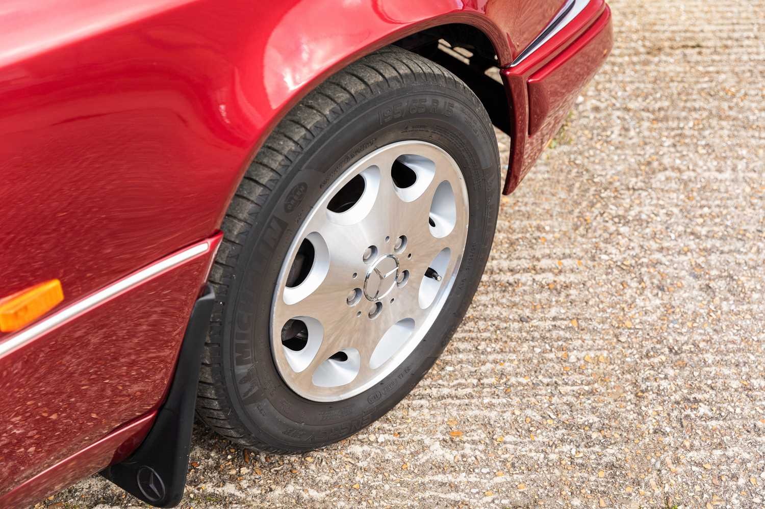 Used Mercedes-Benz E Class 1994 for sale - 76391818: Photo 25