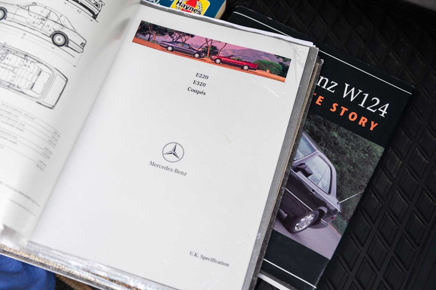 Used Mercedes-Benz E Class 1994 for sale - 76391818: Photo 6