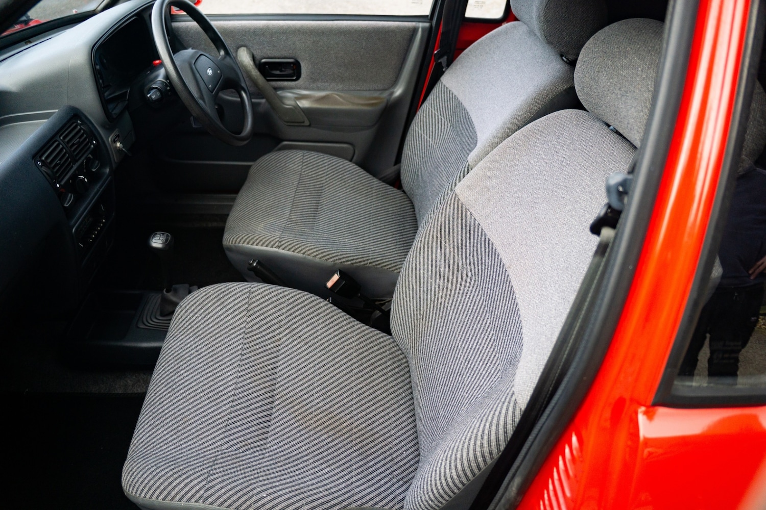 Used Ford Escort 1988 for sale - 77492752: Photo 15