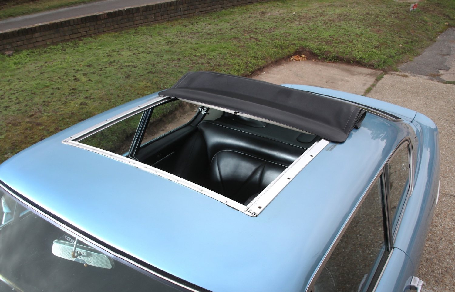 Used Aston Martin DB6 1968 for sale - 77530108: Photo 19