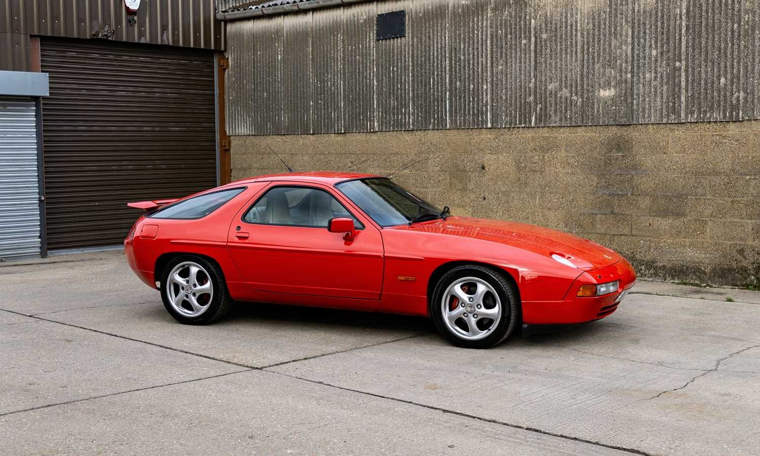Used Porsche 928 1989 for sale - 76557063: Photo 2