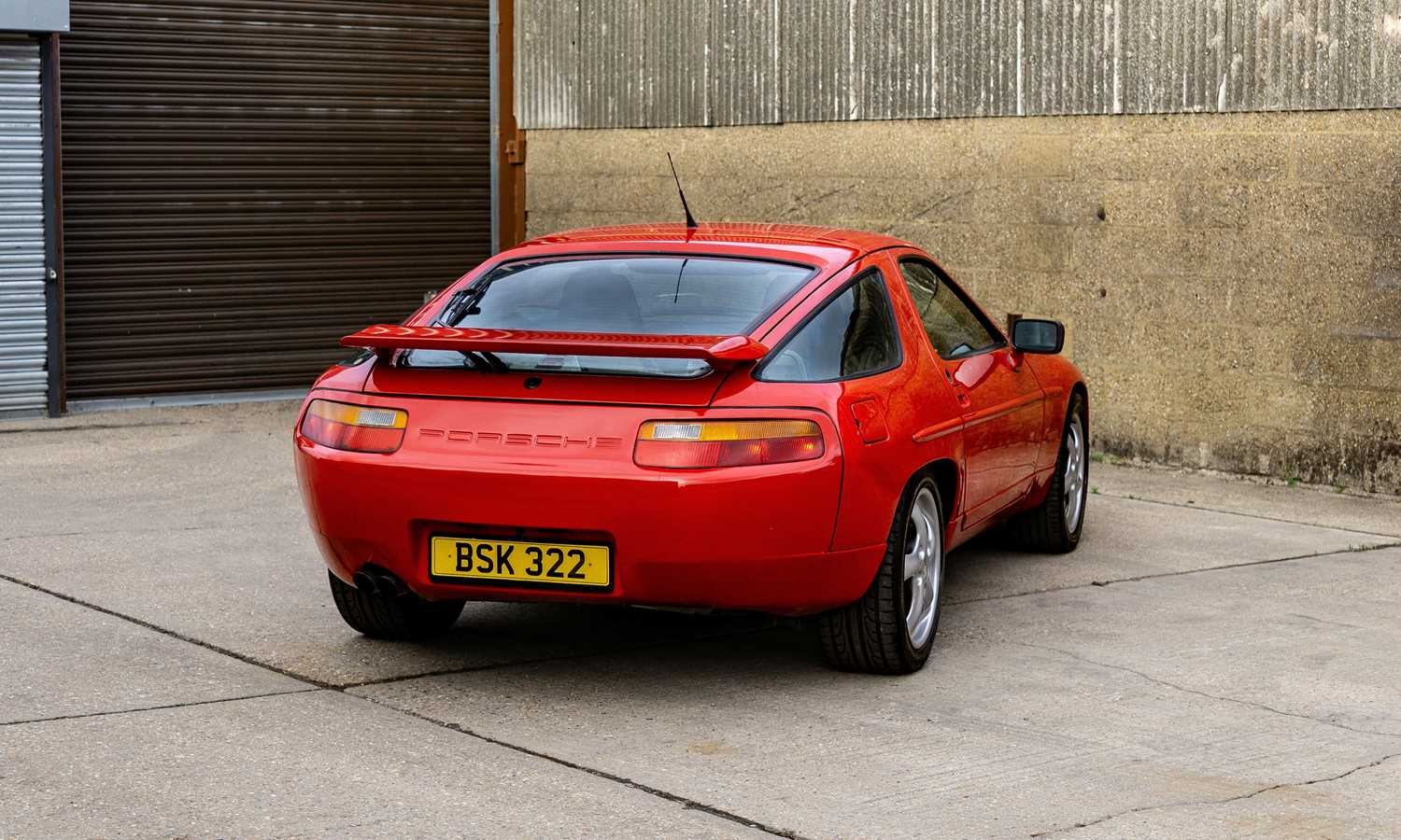 Used Porsche 928 1989 for sale - 76557063: Photo 3