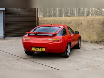 Used Porsche 928 1989 for sale - 76557063: Photo