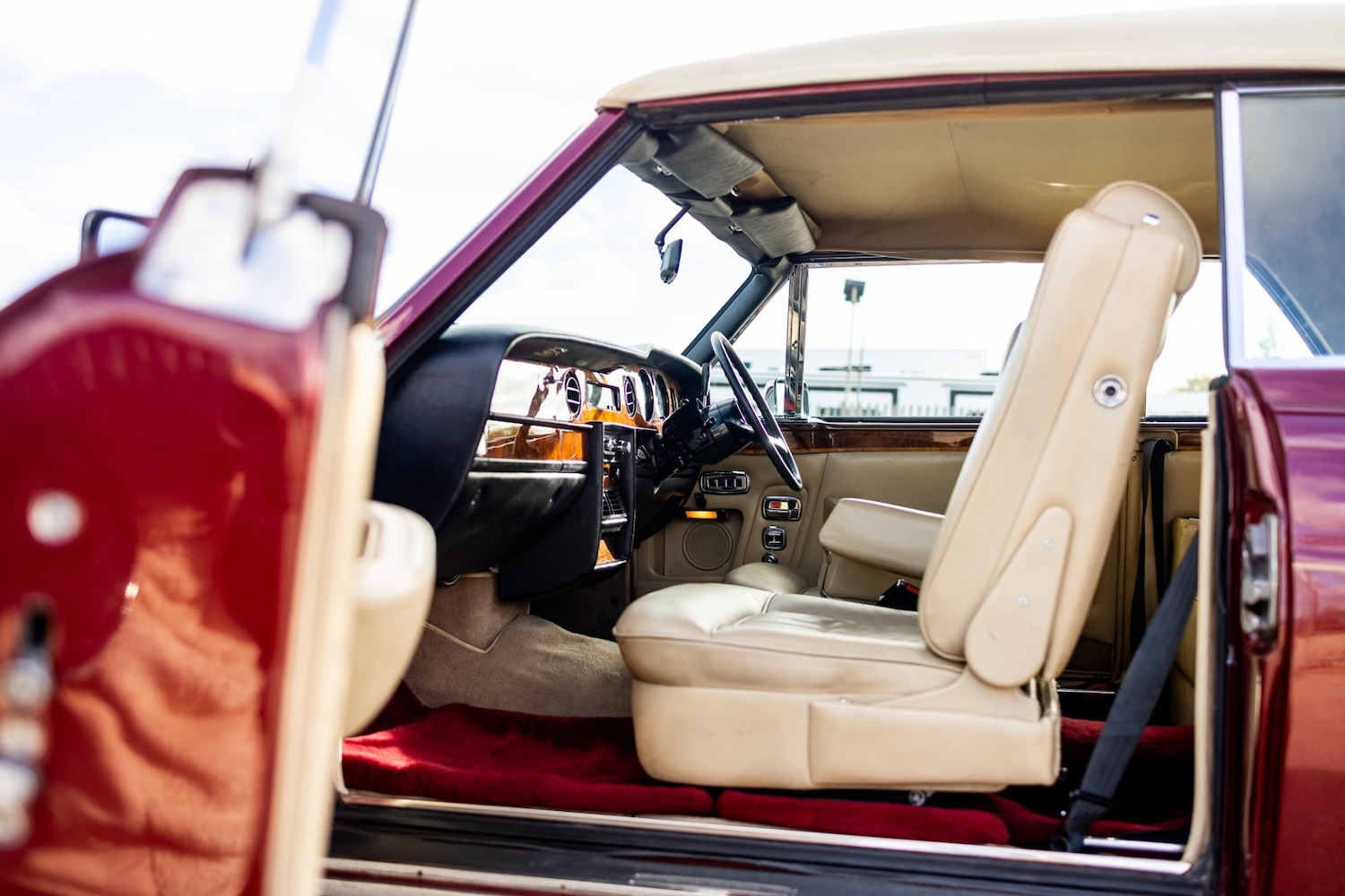 Used Rolls-Royce Corniche 1982 for sale - 76402018: Photo 22