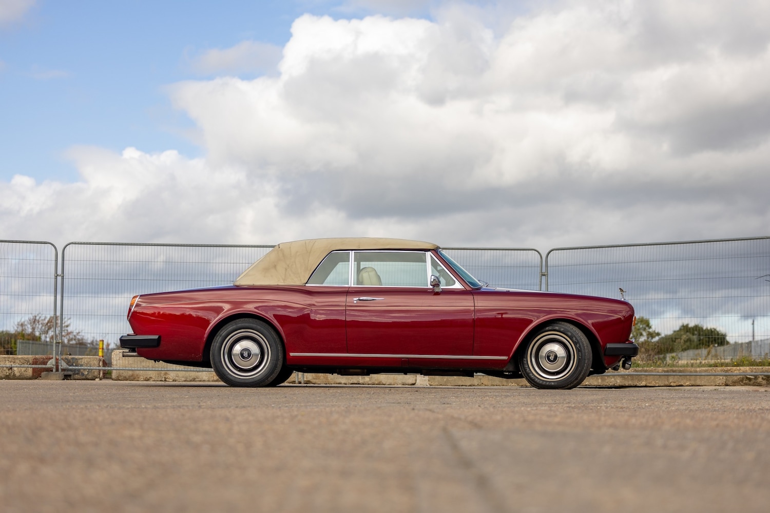 Used Rolls-Royce Corniche 1982 for sale - 76402018: Photo 41