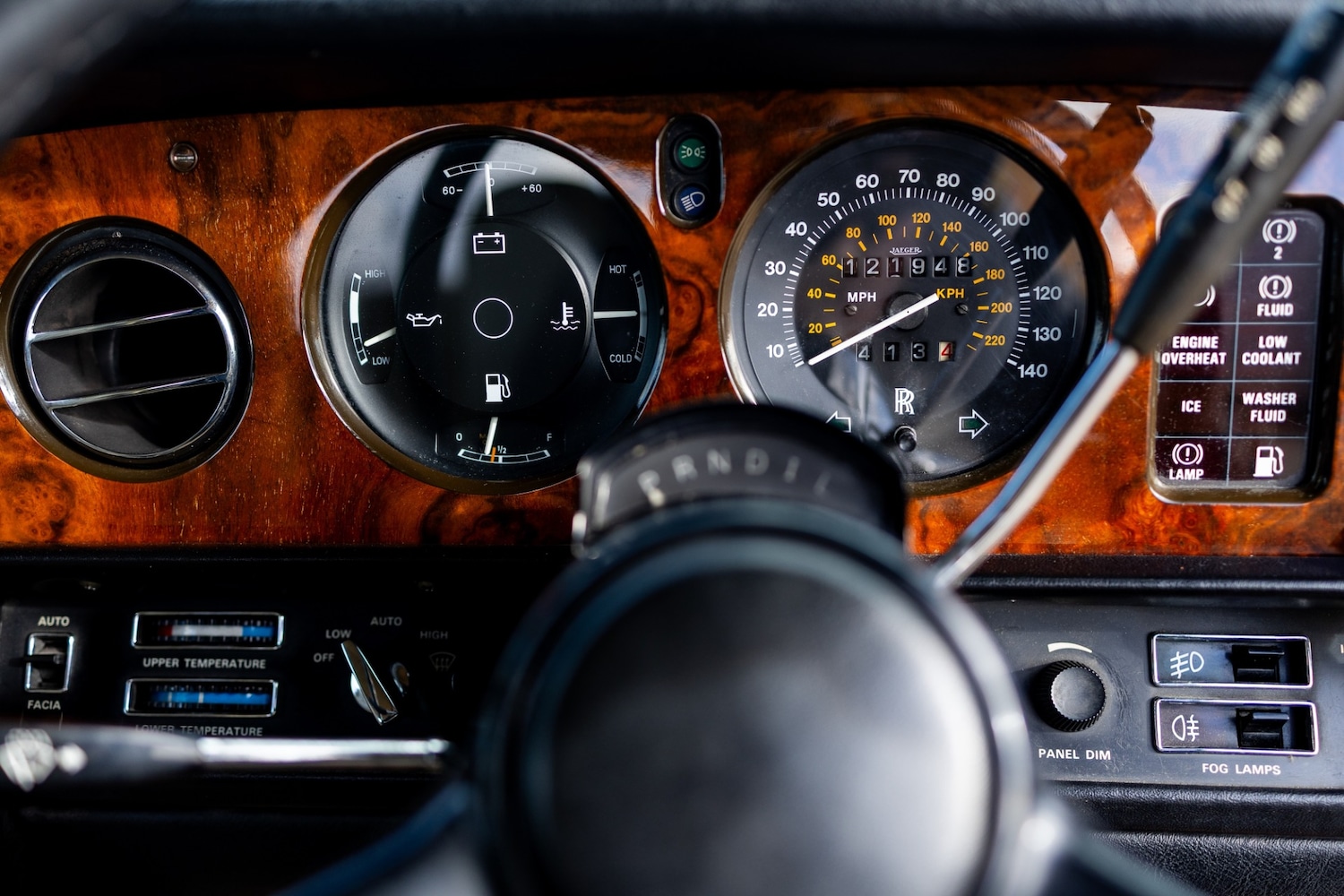 Used Rolls-Royce Corniche 1982 for sale - 76402018: Photo 46