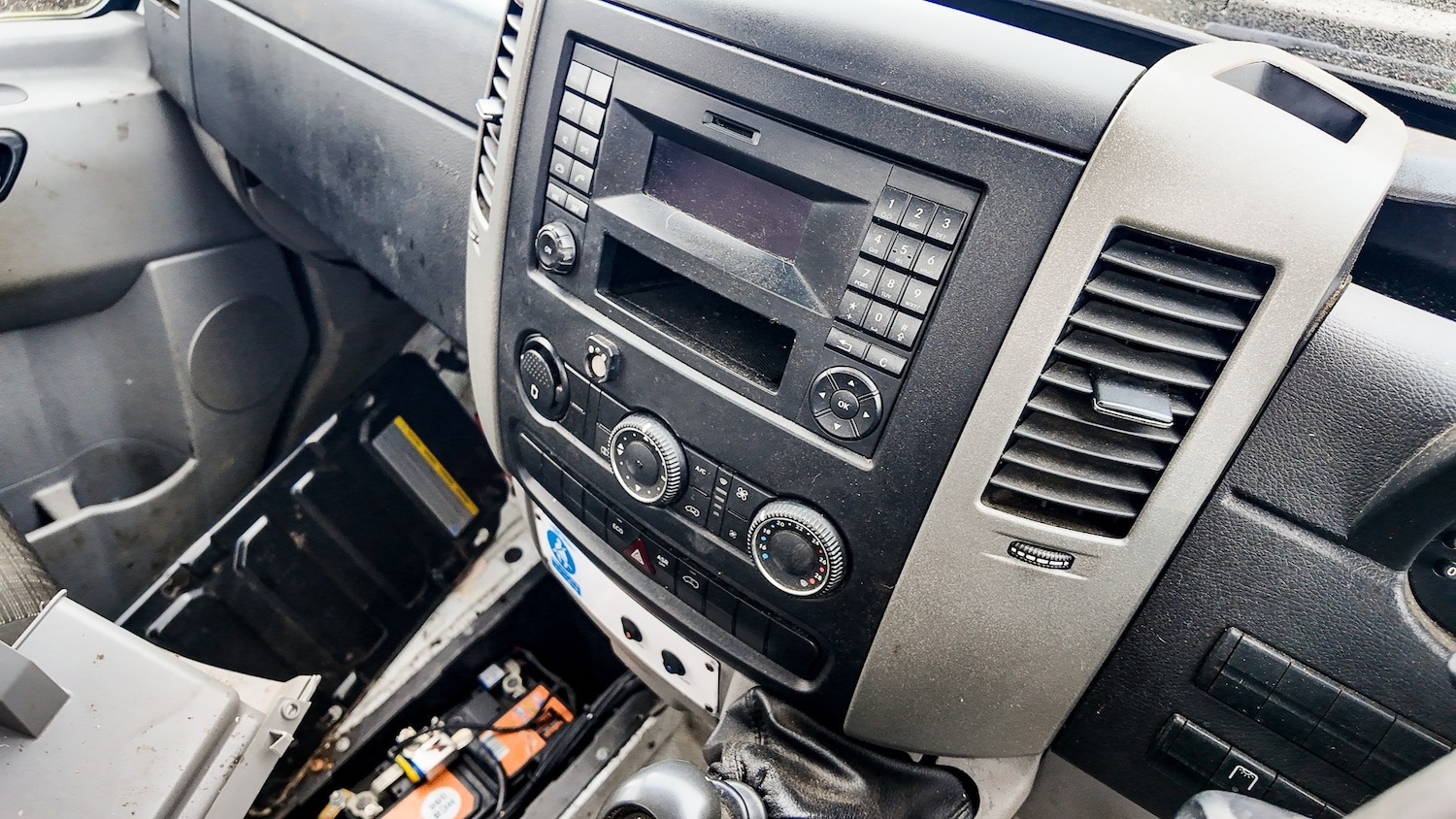 Used Mercedes-Benz Sprinter 2018 for sale - 77581633: Photo 11