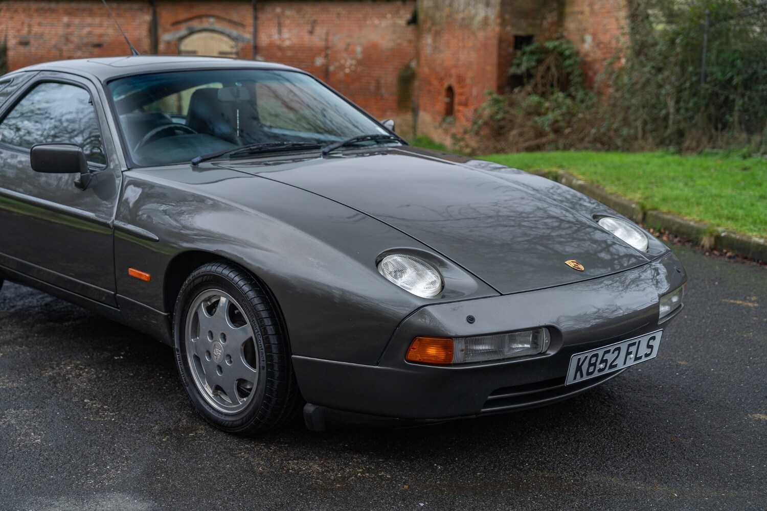 Used Porsche 928 1993 for sale - 77541858: Photo 10