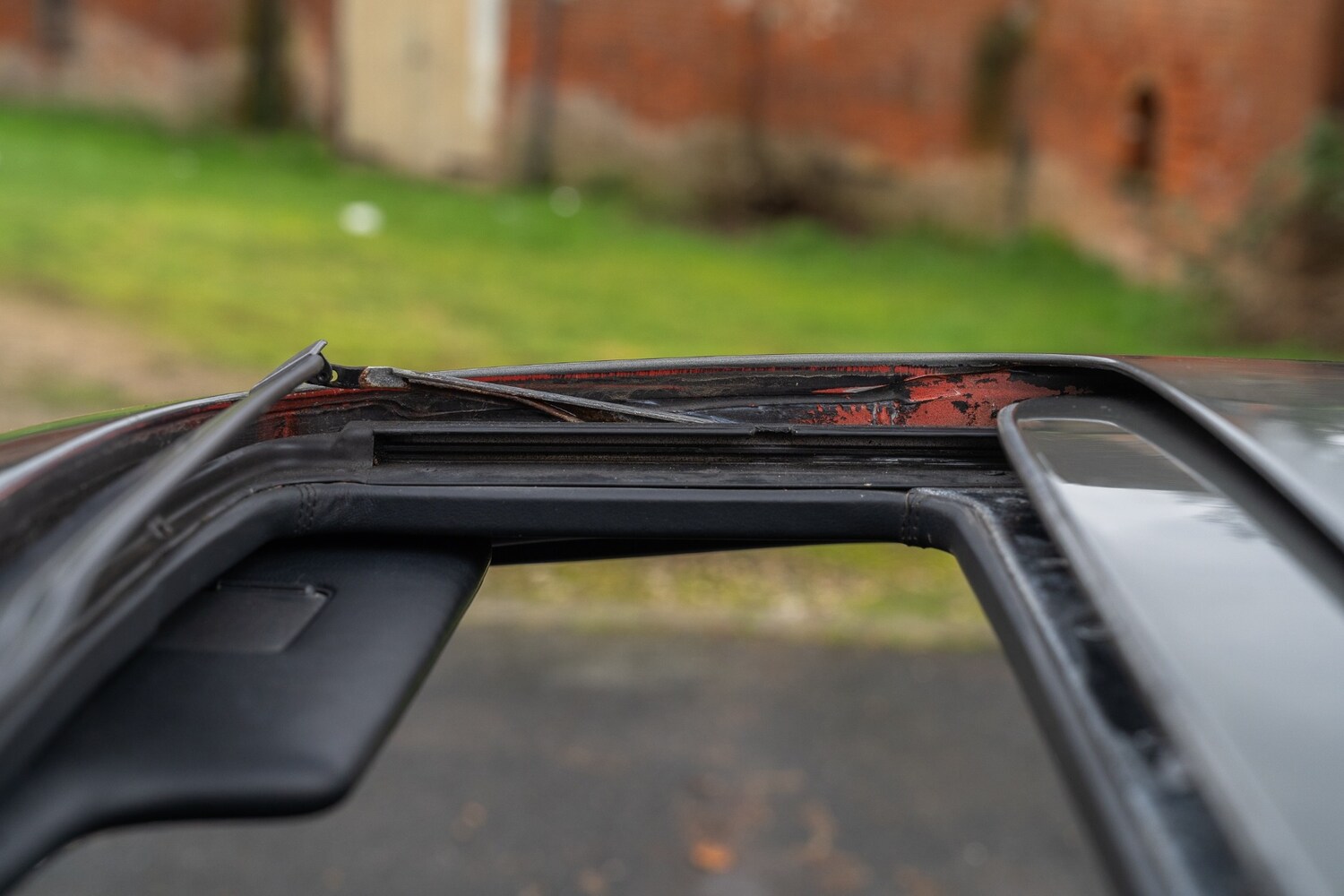 Used Porsche 928 1993 for sale - 77541858: Photo 28