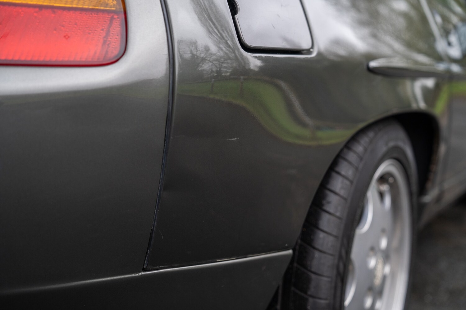 Used Porsche 928 1993 for sale - 77541858: Photo 30