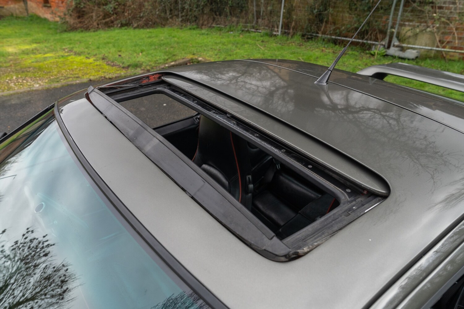 Used Porsche 928 1993 for sale - 77541858: Photo 32